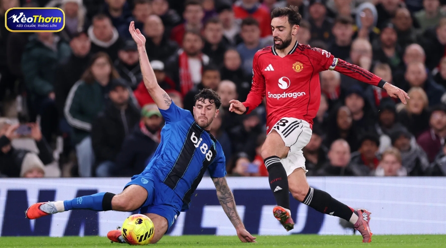 Bản đồ nhiệt trận thắng 2-1 của Bournemouth trước Man Utd vào tháng 12/2025 cho thấy áp lực nghẹt thở của đội chủ nhà.